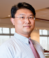 陳懷恩 | Whai-En Chen